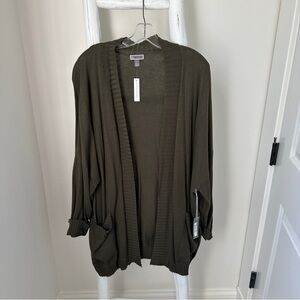 Chelsea28 Olive Open Front Oversized Cardigan Size Medium/Large